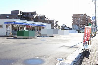 コンビニ　ローソン新潟青山一丁目店（コンビニ）まで972m