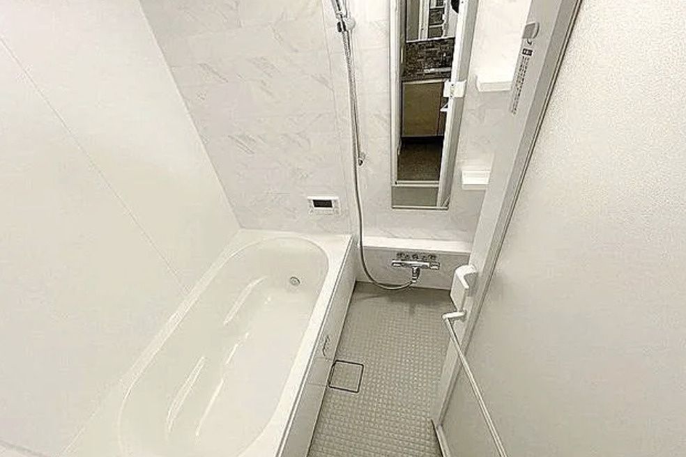 バス・シャワールーム　※別部屋参考写真