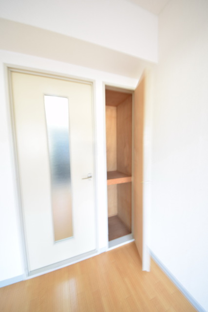 収納　～少しですが、ないよりはマシですっ～参考写真