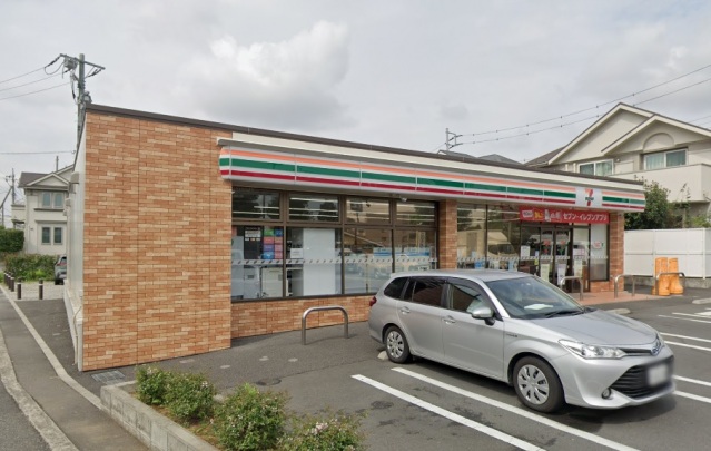 コンビニ　セブンイレブン川崎生田1丁目店（コンビニ）まで257m