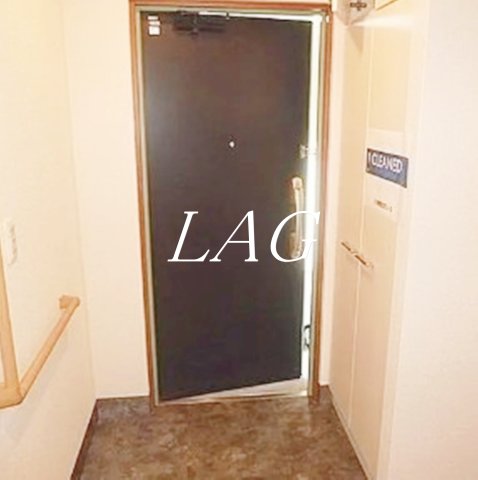 玄関　玄関です。