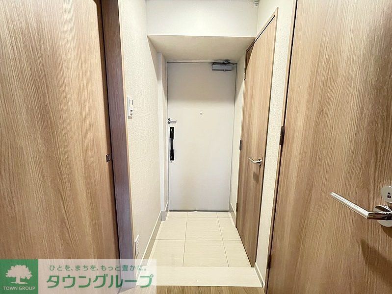 玄関　タウンハウジングレジデンス事業部　恵比寿店・赤坂店までお問…