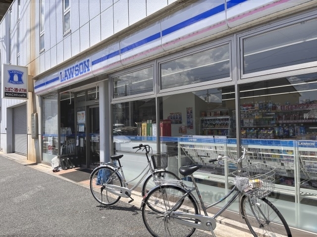 コンビニ　ローソン八条油小路西（コンビニ）まで170m