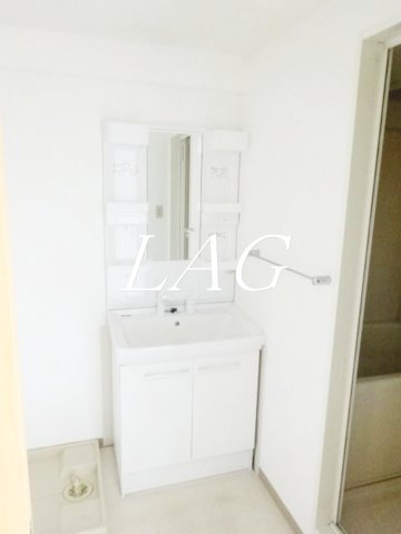 洗面設備　洗面台です。