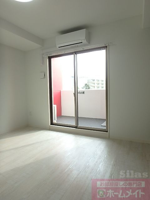 居室・リビング　同仕様