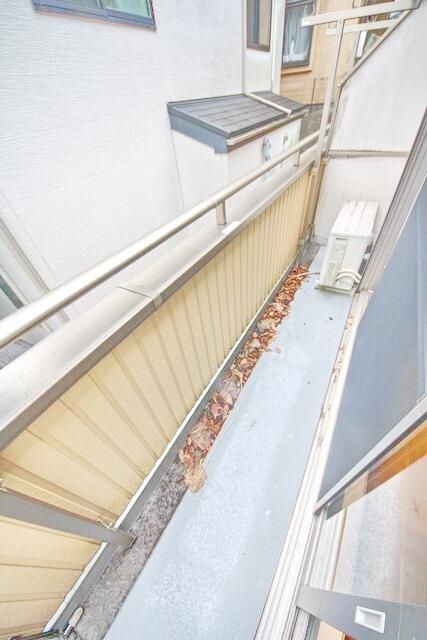 バルコニー　同シリーズ