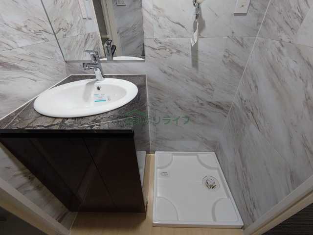 洗面設備　別部屋の参考写真です