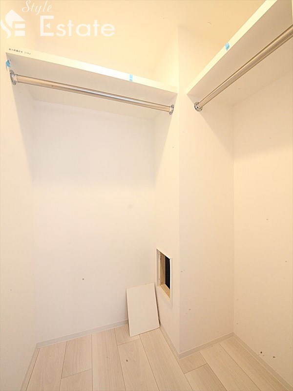 収納　ウォークインクローゼット