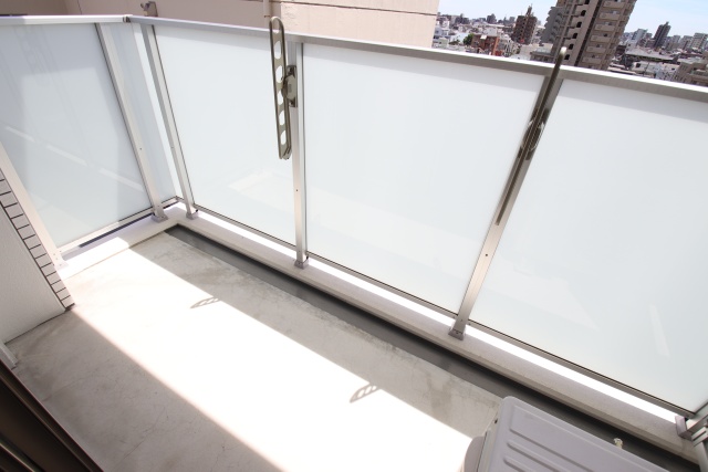 バルコニー　※別室の参考写真の為、現況優先です。