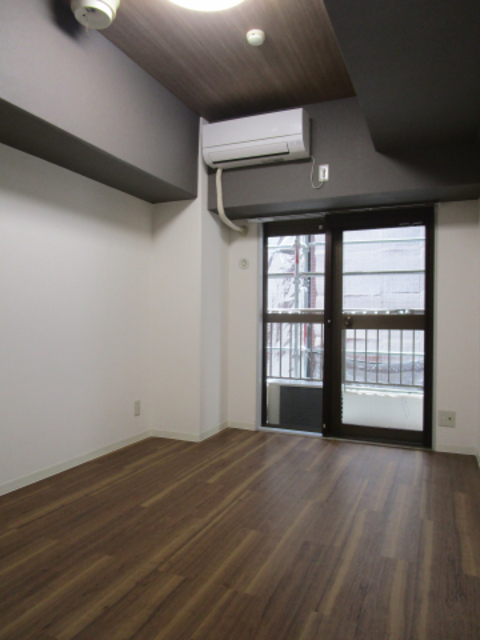 居室・リビング　別部屋参考写真です