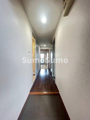 玄関　シンプルで使いやすい玄関です