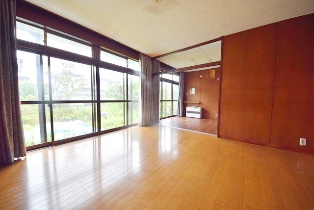 居室・リビング　★広々LDKです★