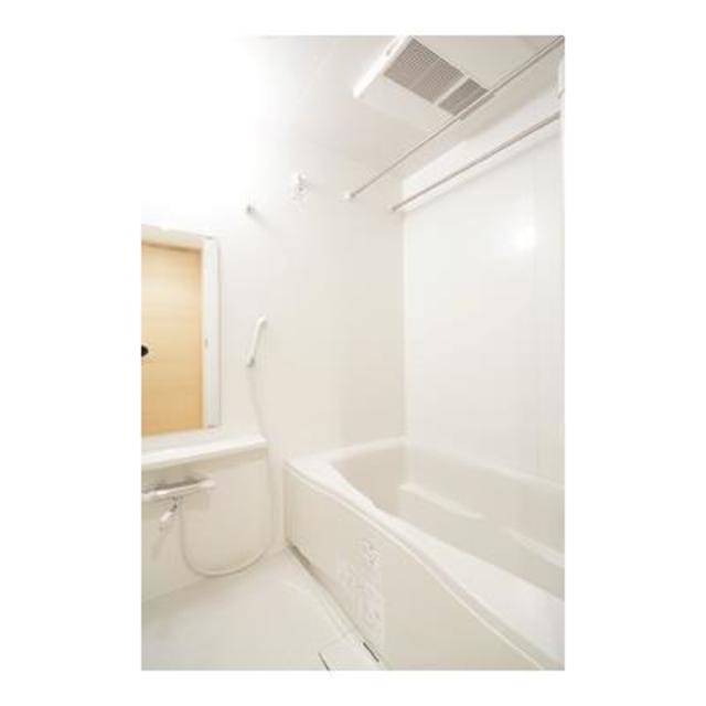 バス・シャワールーム　※写真は同タイプ住戸です。