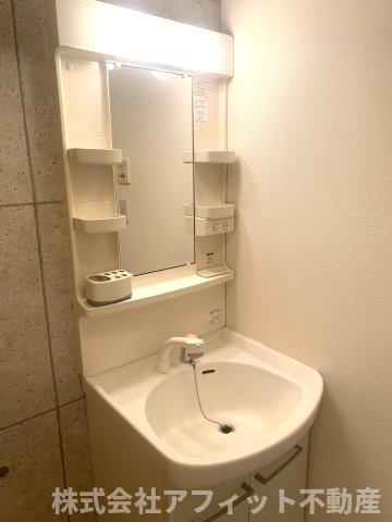 洗面設備　洗髪洗面化粧台※イメージです