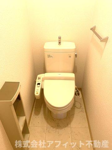 トイレ　温水洗浄暖房便座※イメージです