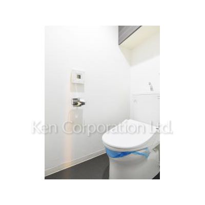 トイレ　同タイプ8階のお部屋を撮影。仕様が異なることがあります。