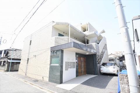 建物外観　外観写真（昼）