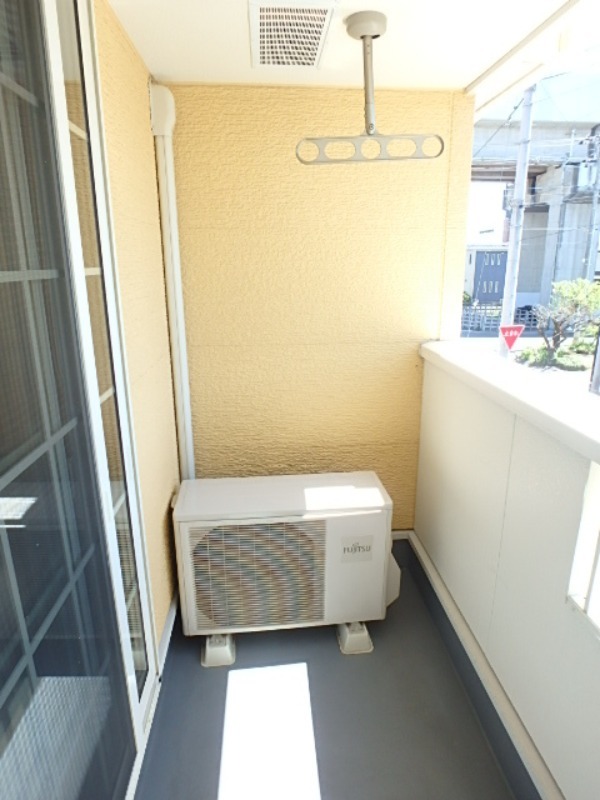 バルコニー　図面と現状に相違がある場合には現状を優先