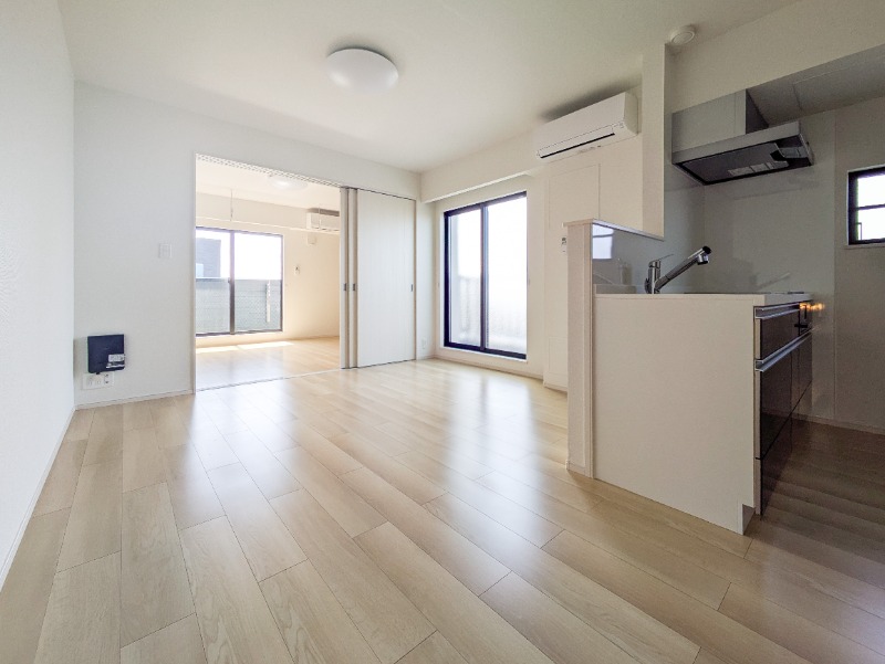 居室・リビング　図面と現状に相違がある場合には現状を優先