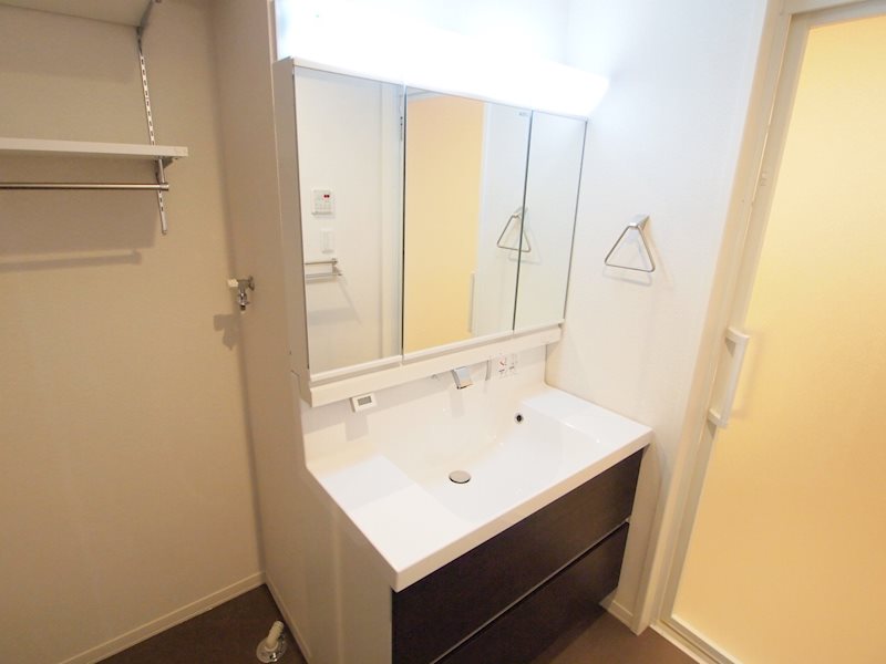 洗面設備　別号室写真のため現況