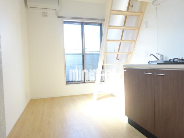 居室・リビング　洋間