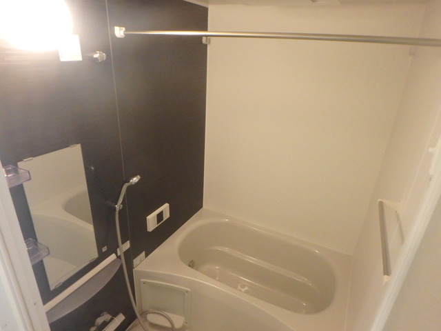 バス・シャワールーム　バスルーム