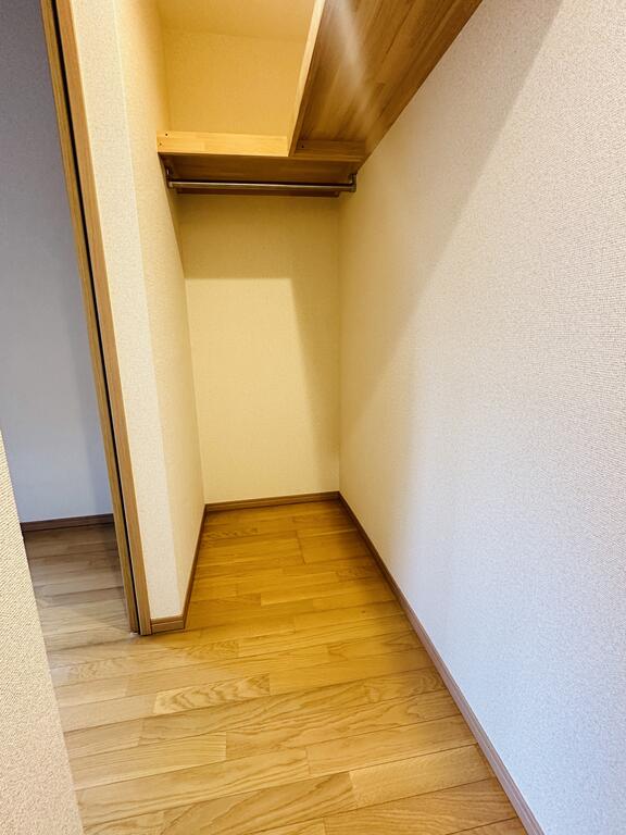 収納　ウォークインクローゼット