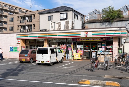 コンビニ　セブンイレブン 足立梅田5丁目店（コンビニ）まで392m