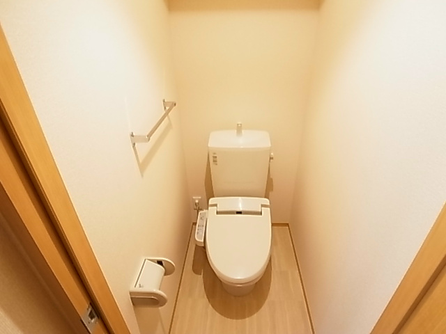 トイレ　同仕様別部屋