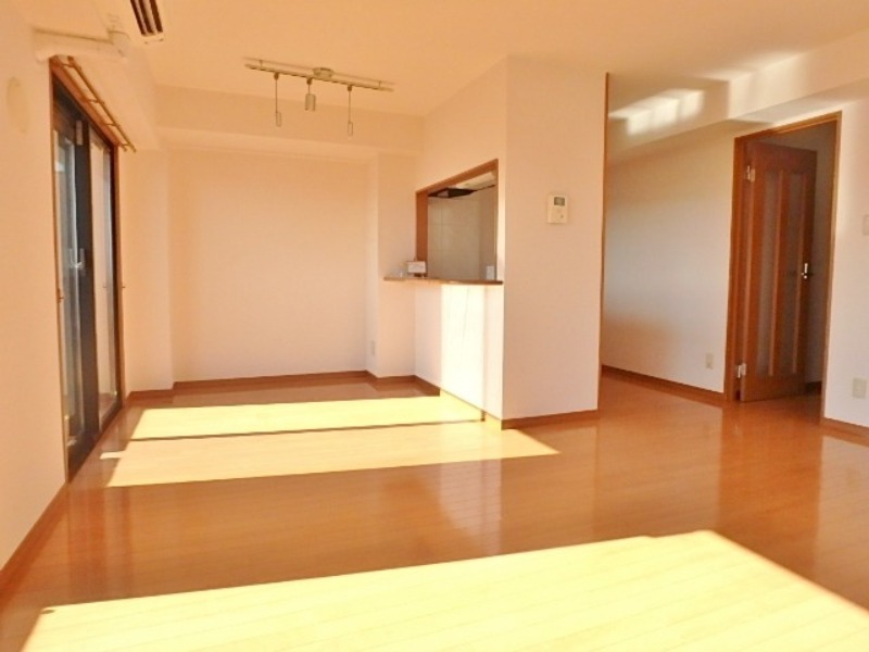 居室・リビング　図面と現状に相違がある場合には現状を優先