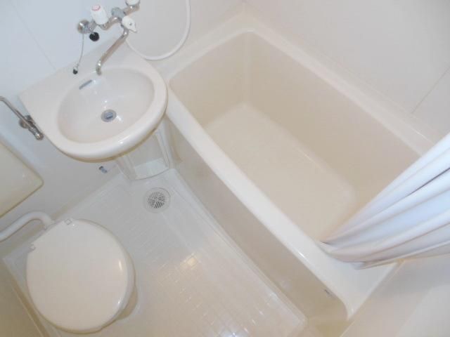 バス・シャワールーム　同仕様