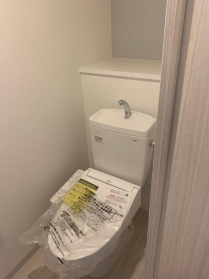 トイレ　※別部屋の写真です