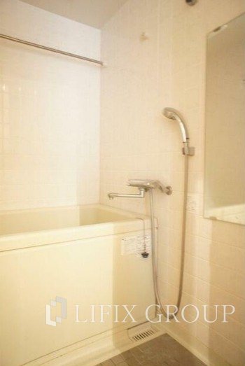 バス・シャワールーム　風呂