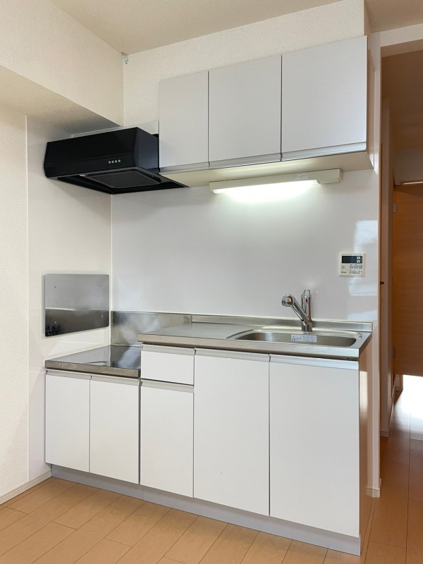 キッチン　※別部屋参考写真