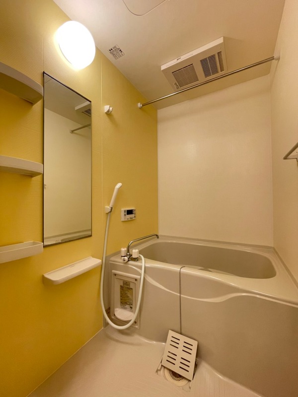 バス・シャワールーム　※別部屋参考写真