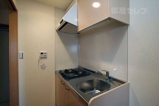 キッチン　２口ガスコンロのシステムキッチン