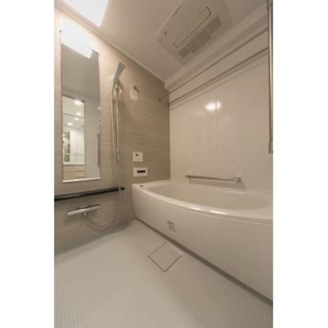 バス・シャワールーム　※写真は同タイプ住戸です。