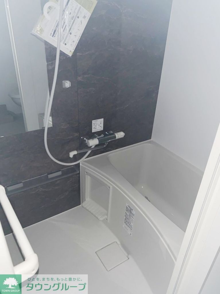 バス・シャワールーム　※同会社施工参照　現状優先