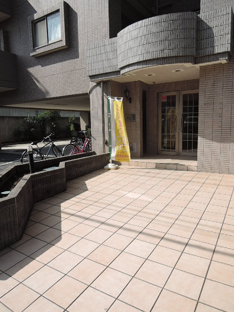 エントランス　入り口付近