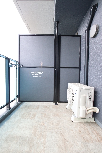 バルコニー　※別室の参考写真の為、現況優先です。