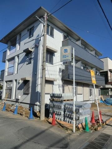 建物外観　ハウスメーカー施工の物件です