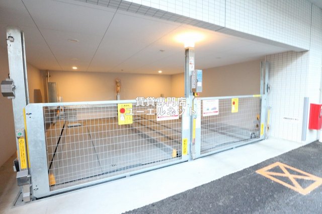 駐車場　敷地内駐車場あり◎