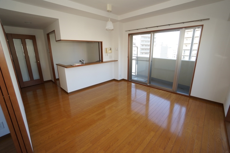 居室・リビング　他号室の写真になります。