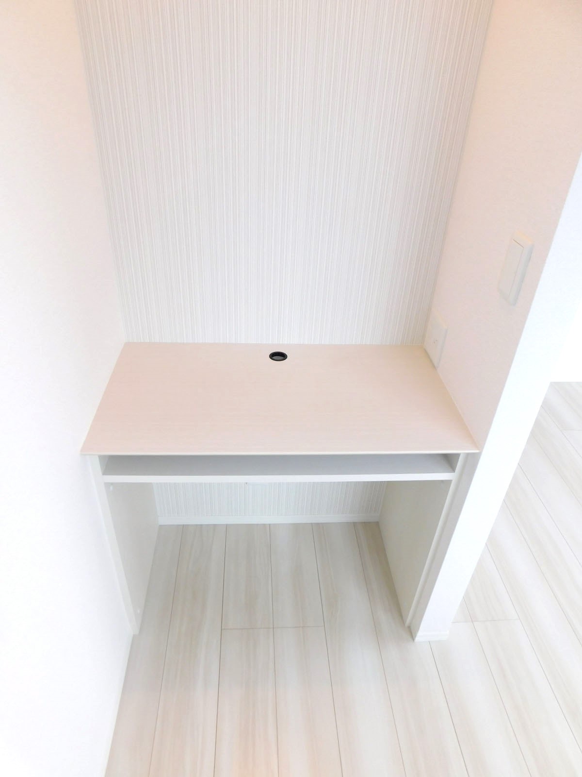 その他設備　ＰＣカウンター（同施工メーカーイメージ写真）