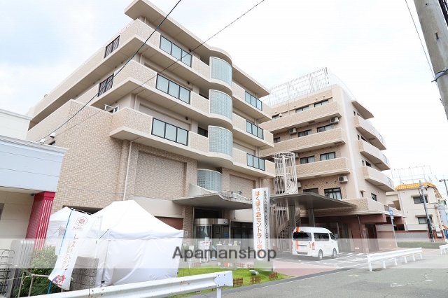 病院　はくほう会セントラル病院（病院）まで643m