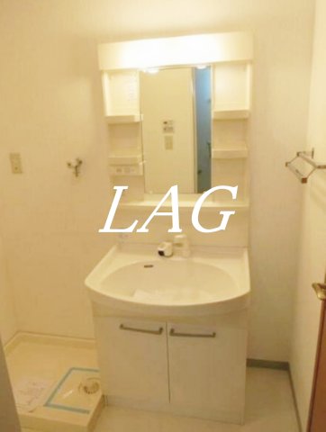 洗面設備　洗面台です。