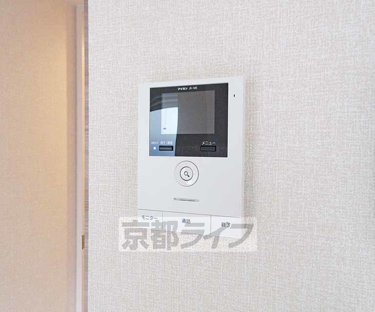 セキュリティ　カラーモニター！