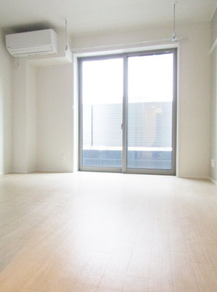 居室・リビング　★広々リビングスペース★