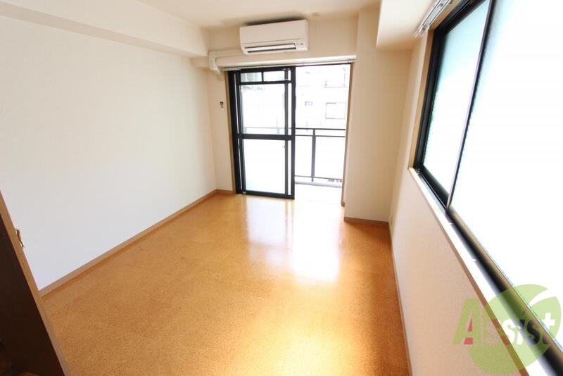 居室・リビング　明るいお部屋で快適な暮らしを