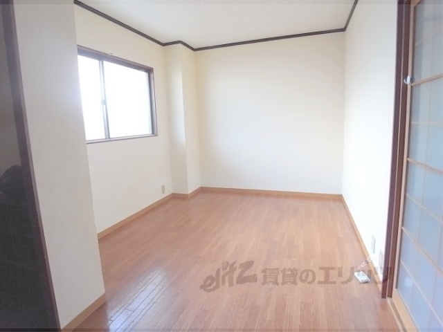 居室・リビング　洋室